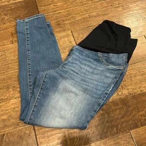 Skinny maternity jeans